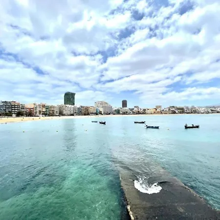 Apartment Double Or Triple, Free Wifi, Close To Restaurants In Playa Canteras Las Palmas de Gran Canaria