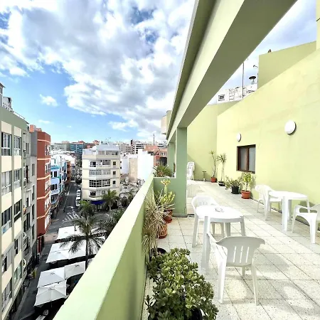 Double Or Triple, Free Wifi, Close To Restaurants In Playa Canteras Apartment *